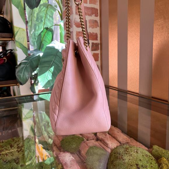 GUCCI GG Marmont Pink Matelassé Leather Chain Shoulder Bag - Picture 4 of 16